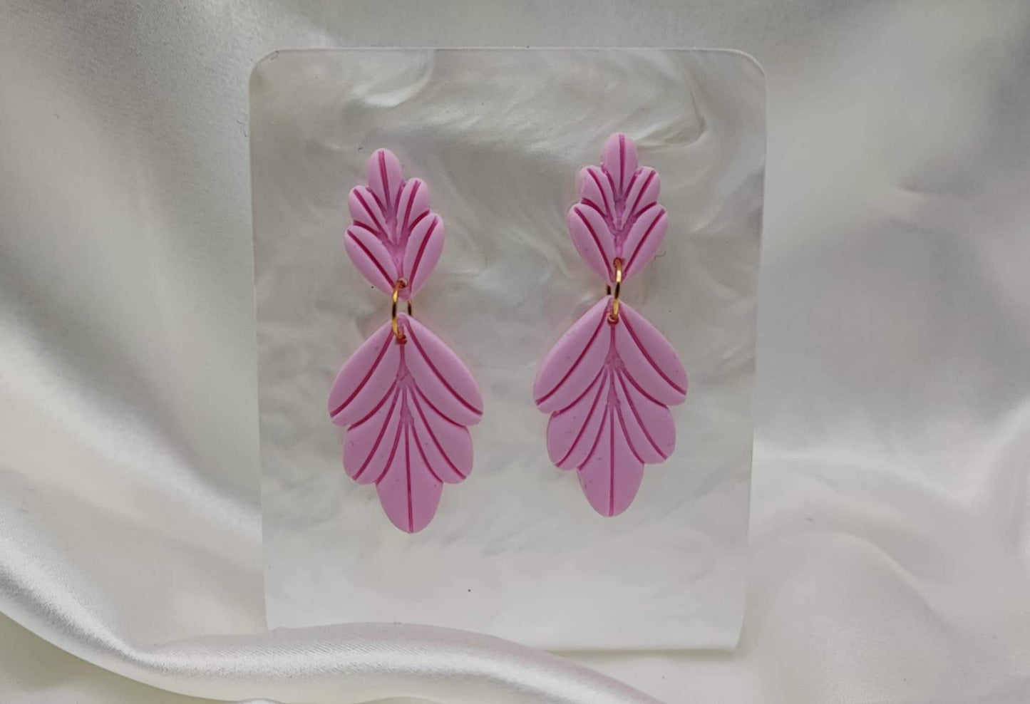 Pluma